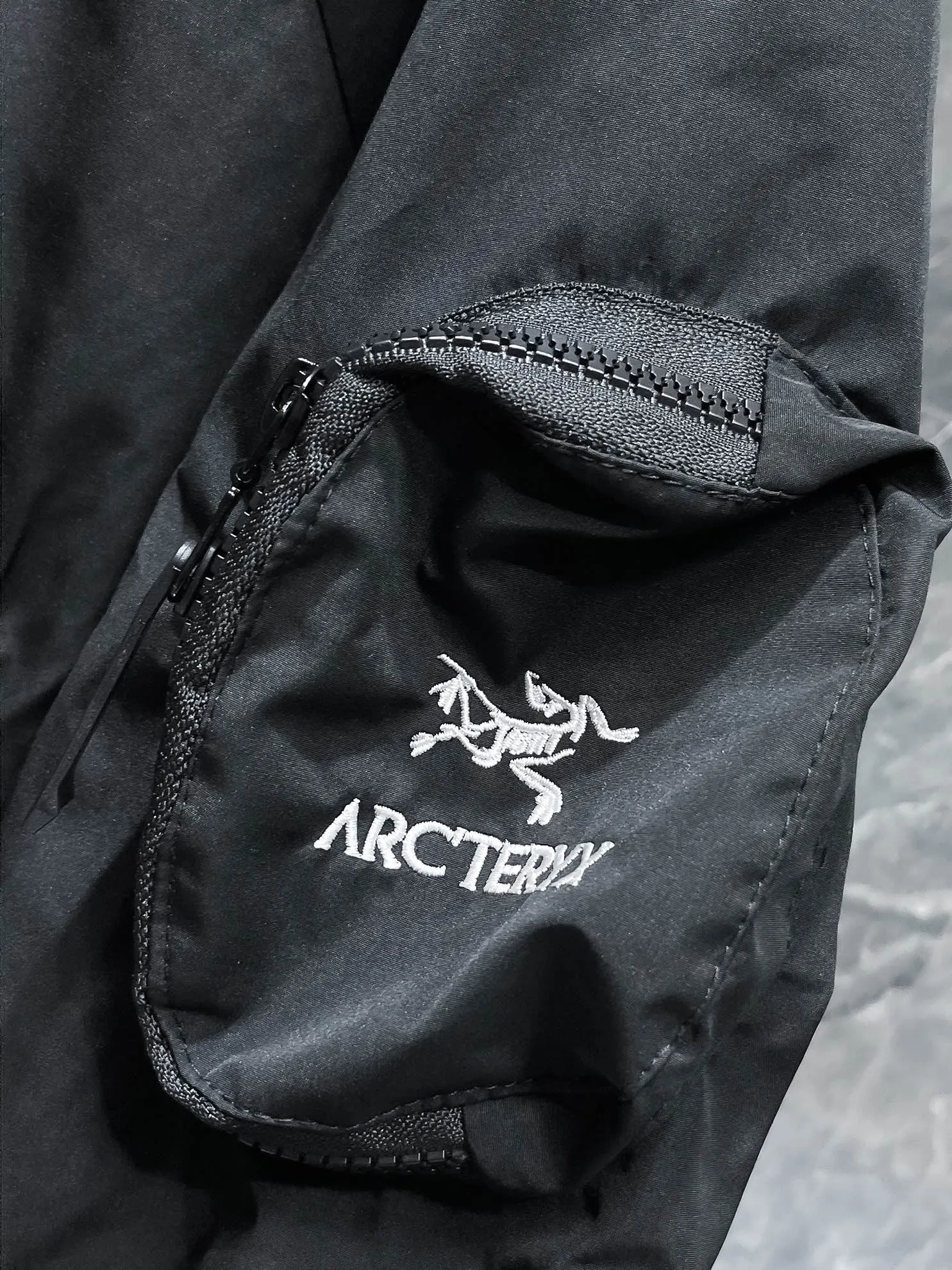 Same Style， ， 2026 New Arrival ， Original Premium Breathable ， ， ， Quality。 ， Sizes：M～3XL，